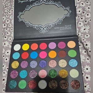 Vibrant 35-Pan Eyeshadow Palette with Matte and Shimmer Finishes